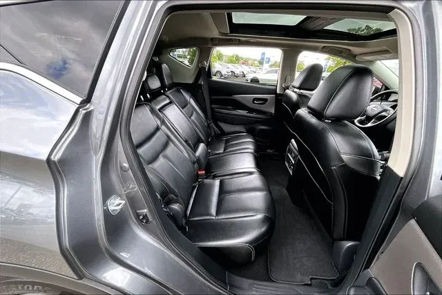 2024 Nissan Murano SL thumbnail 22
