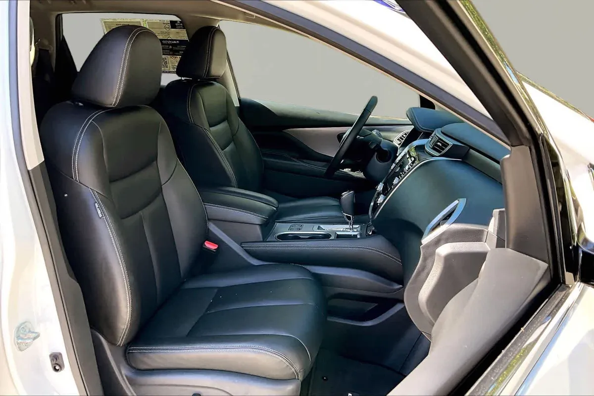 2024 Nissan Murano SV thumbnail 16