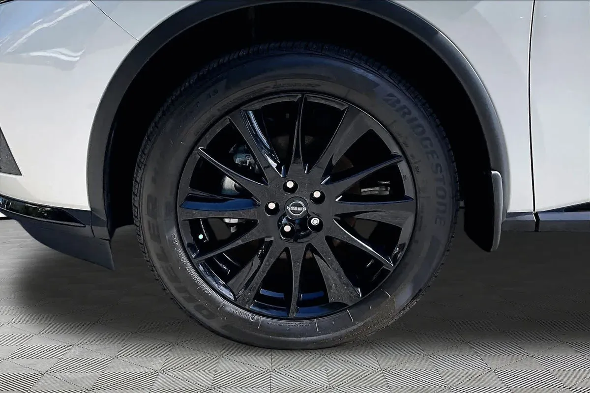 2024 Nissan Murano SV thumbnail 19