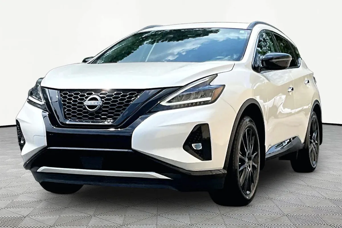 2024 Nissan Murano SV thumbnail 2