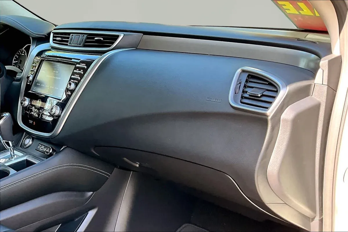 2024 Nissan Murano SV thumbnail 33
