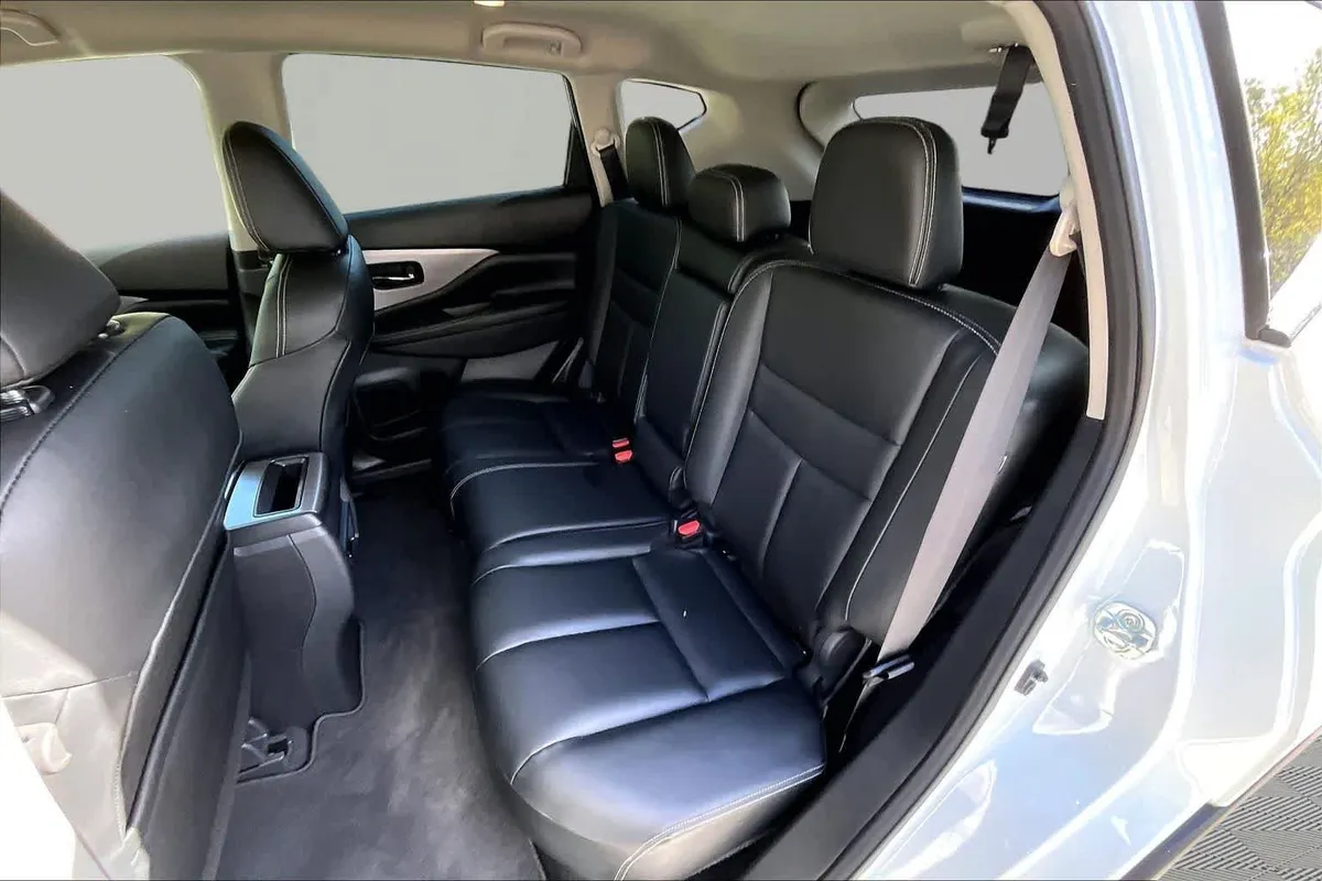 2024 Nissan Murano SV thumbnail 37