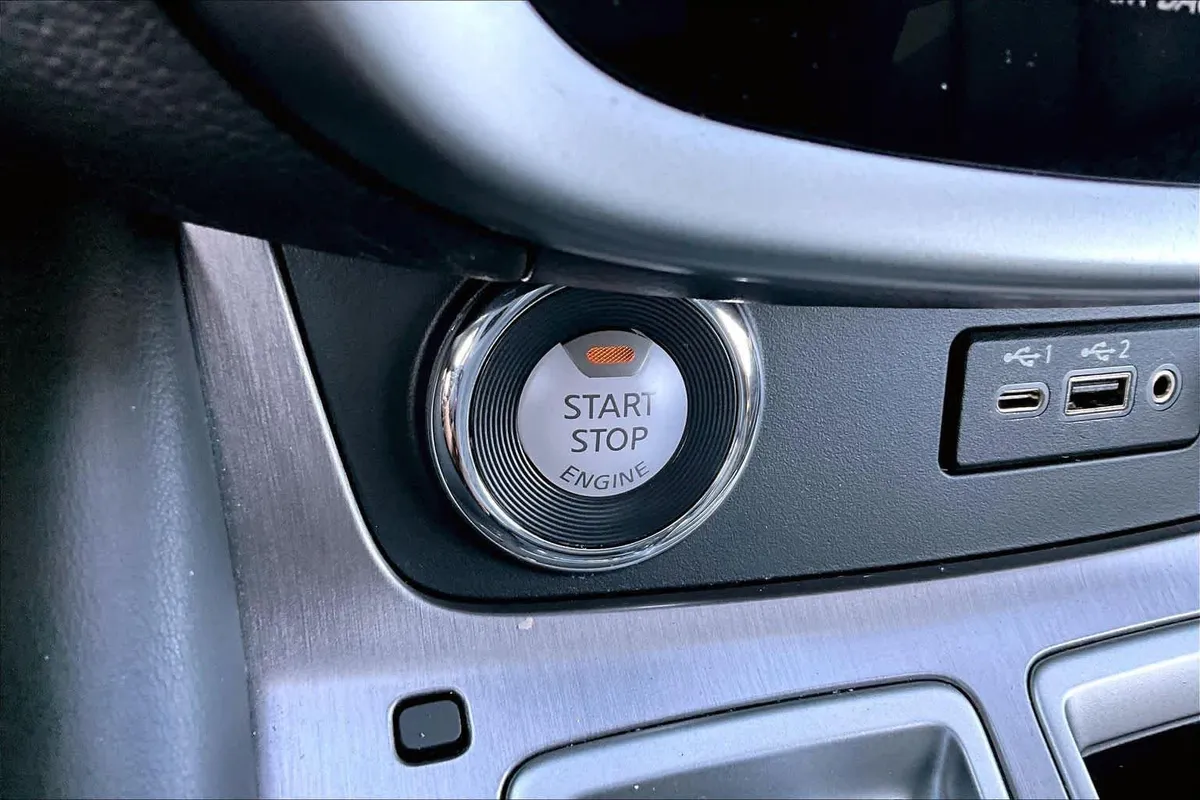 2024 Nissan Murano SV thumbnail 56