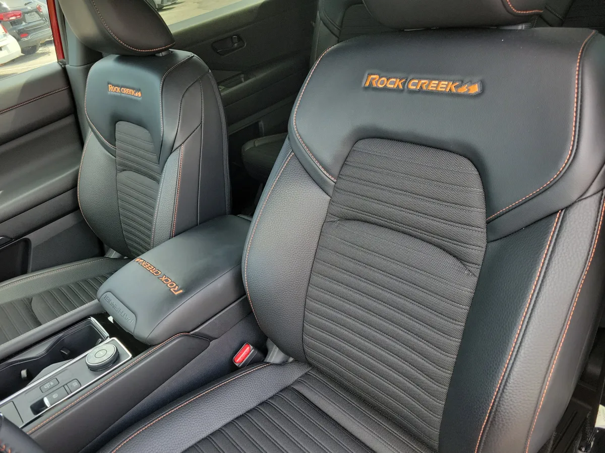 2024 Nissan Pathfinder Rock Creek thumbnail 7