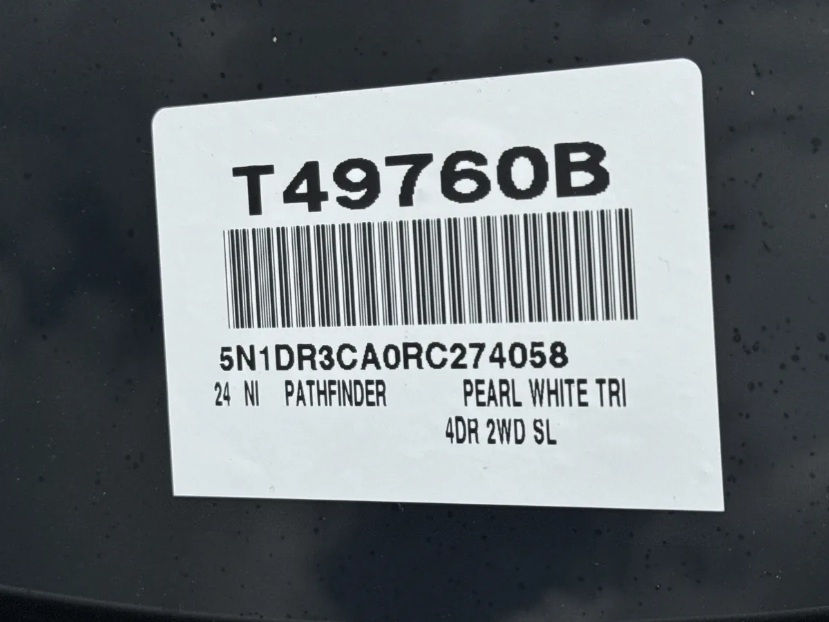 2024 Nissan Pathfinder SL thumbnail 36