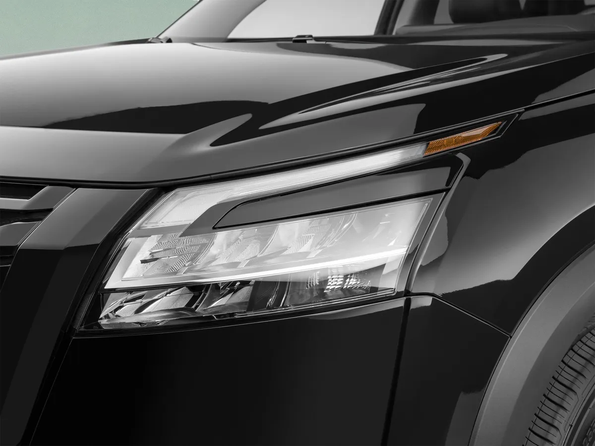2024 Nissan Pathfinder SL thumbnail 49