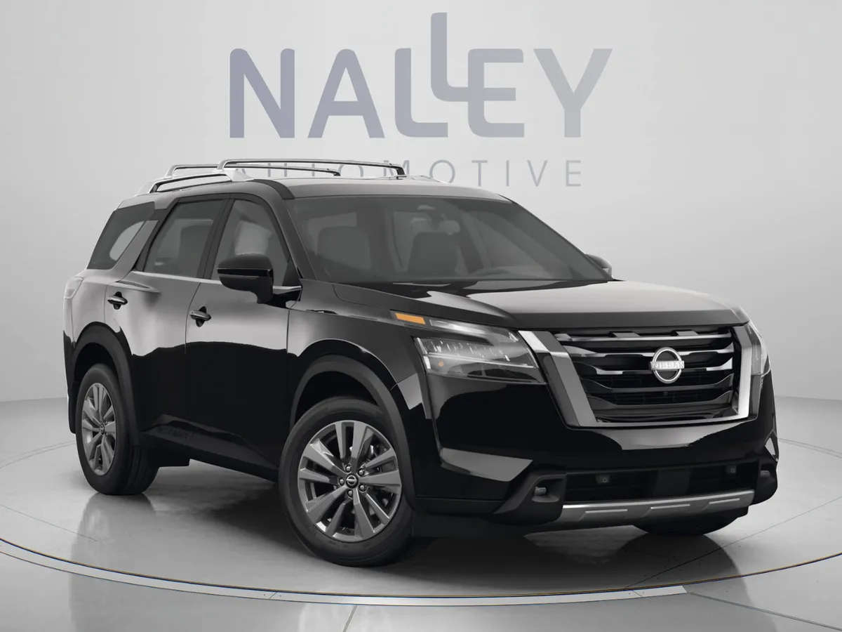 2024 Nissan Pathfinder SL thumbnail 6