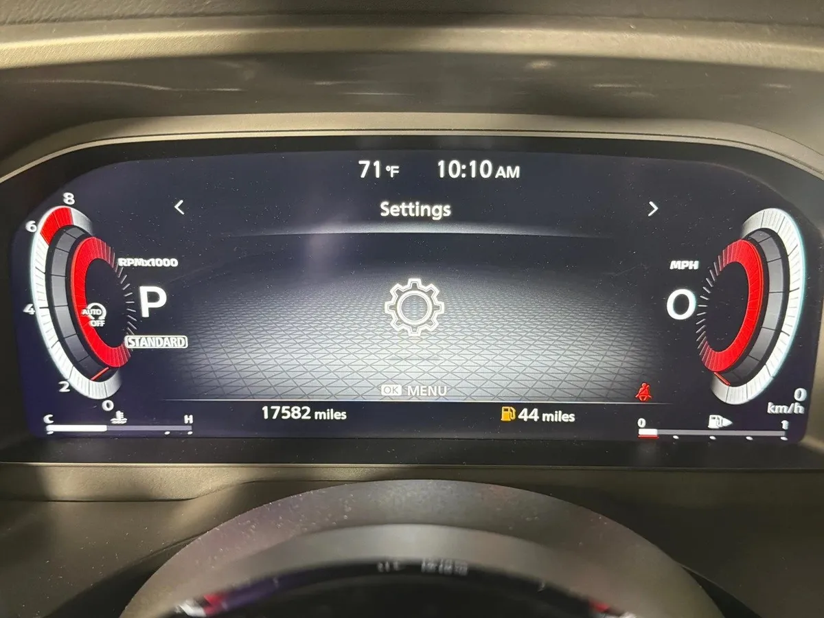 2024 Nissan Rogue Platinum thumbnail 29