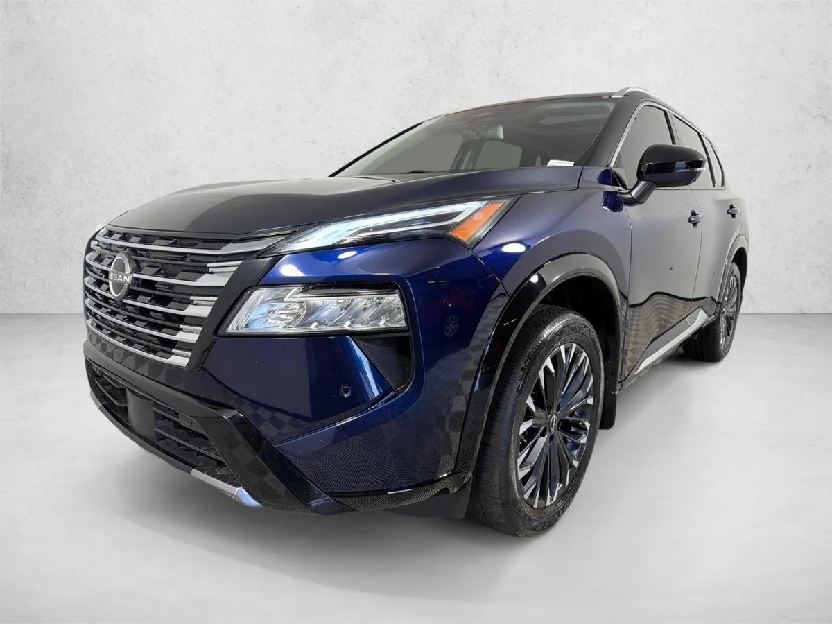 2024 Nissan Rogue Platinum thumbnail 9
