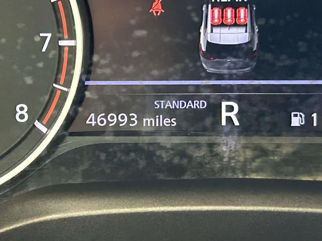 2024 Nissan Rogue S thumbnail 25