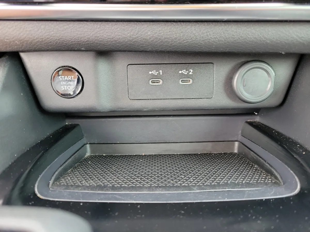 2024 Nissan Rogue S thumbnail 13