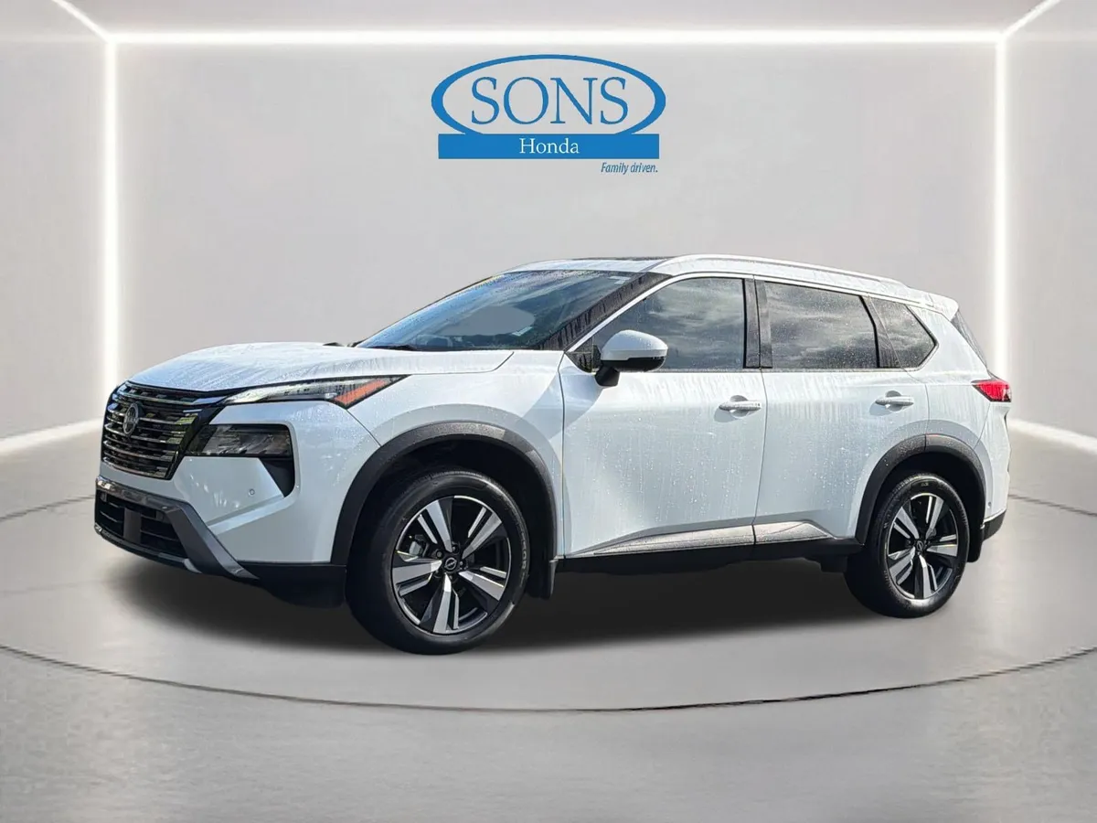 2024 Nissan Rogue SL thumbnail 21