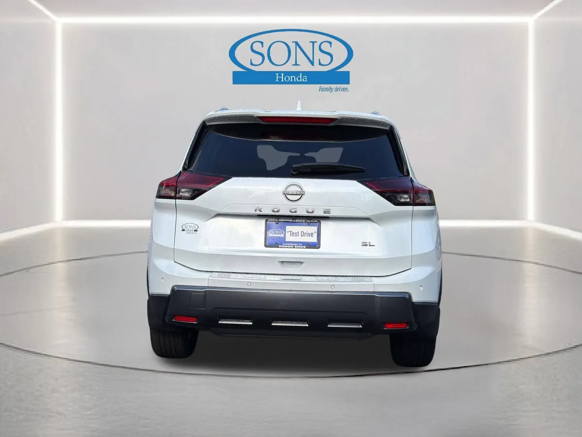 2024 Nissan Rogue SL thumbnail 24