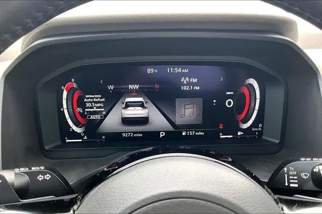 2024 Nissan Rogue SL thumbnail 12