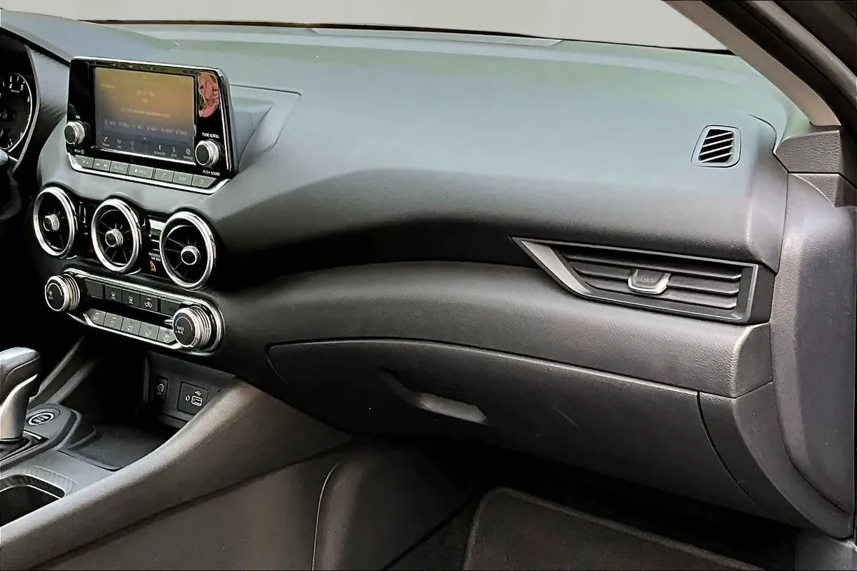 2024 Nissan Sentra S thumbnail 17
