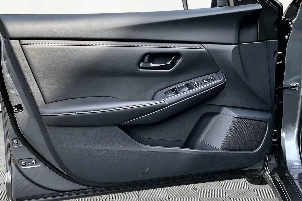 2024 Nissan Sentra S thumbnail 20