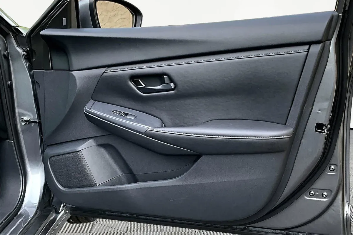 2024 Nissan Sentra S thumbnail 21