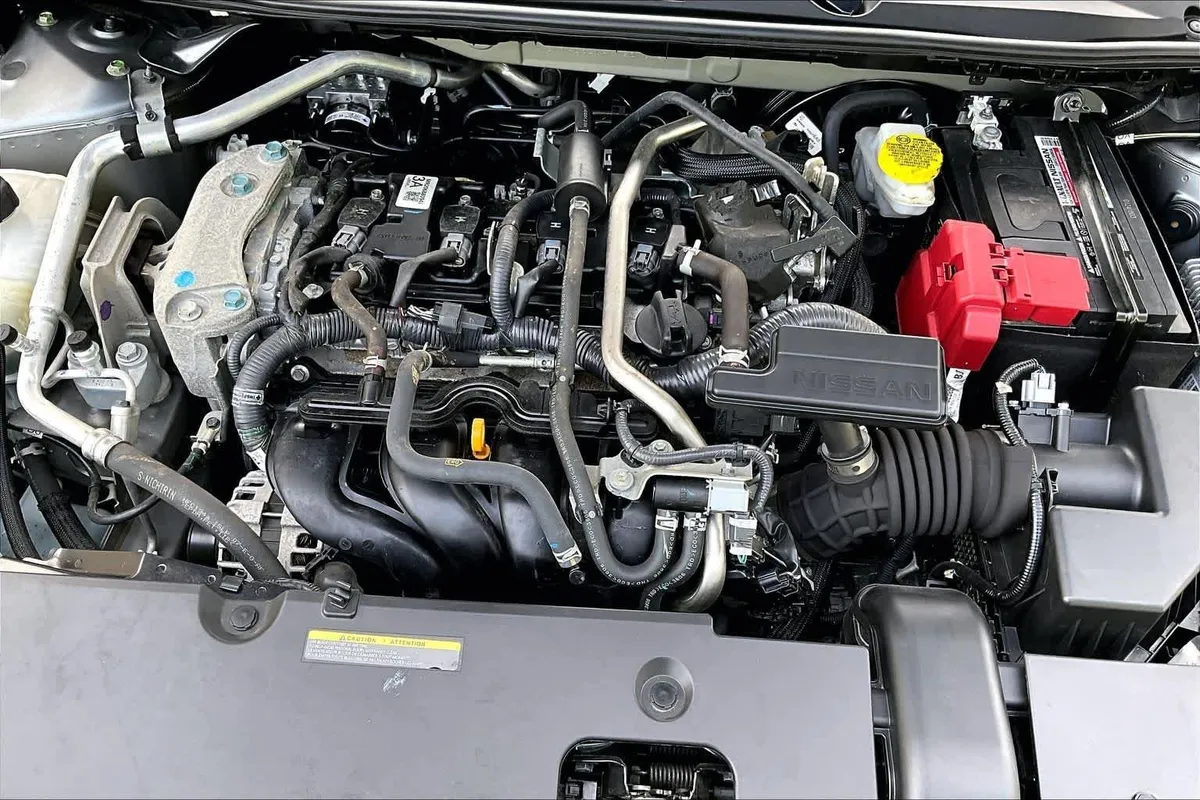 2024 Nissan Sentra S thumbnail 30