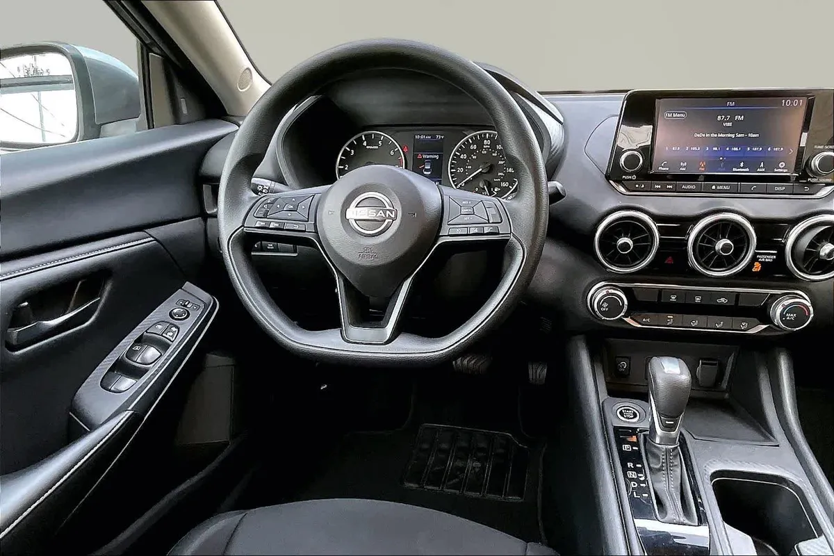 2024 Nissan Sentra S thumbnail 6