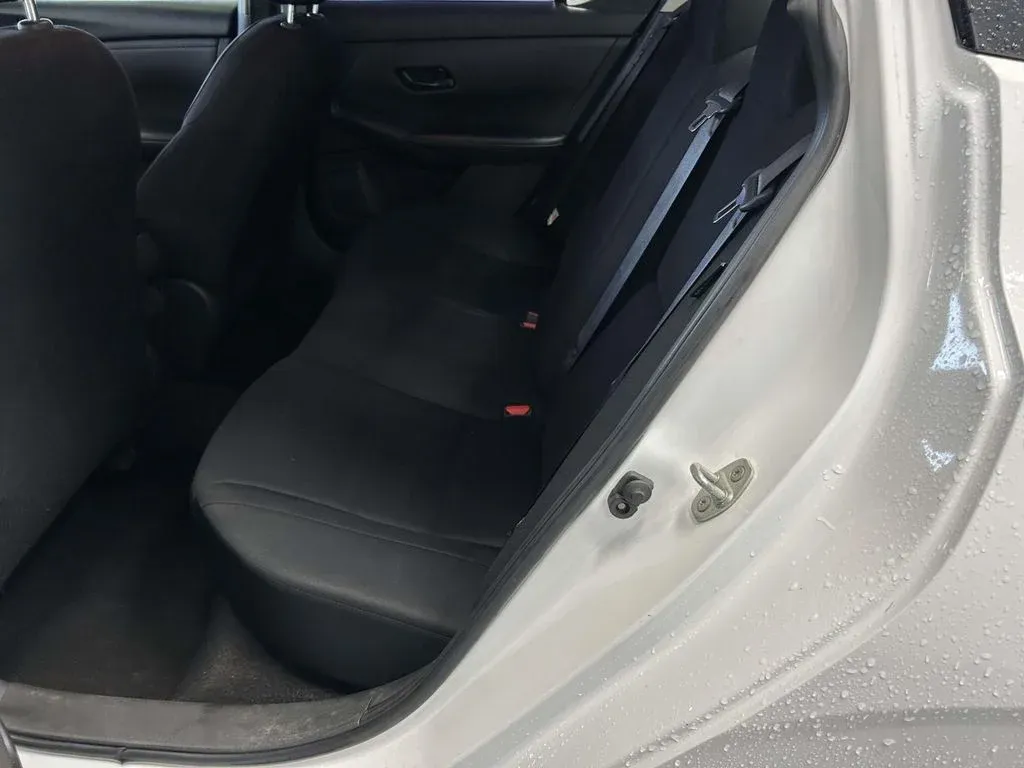 2024 Nissan Sentra S thumbnail 13