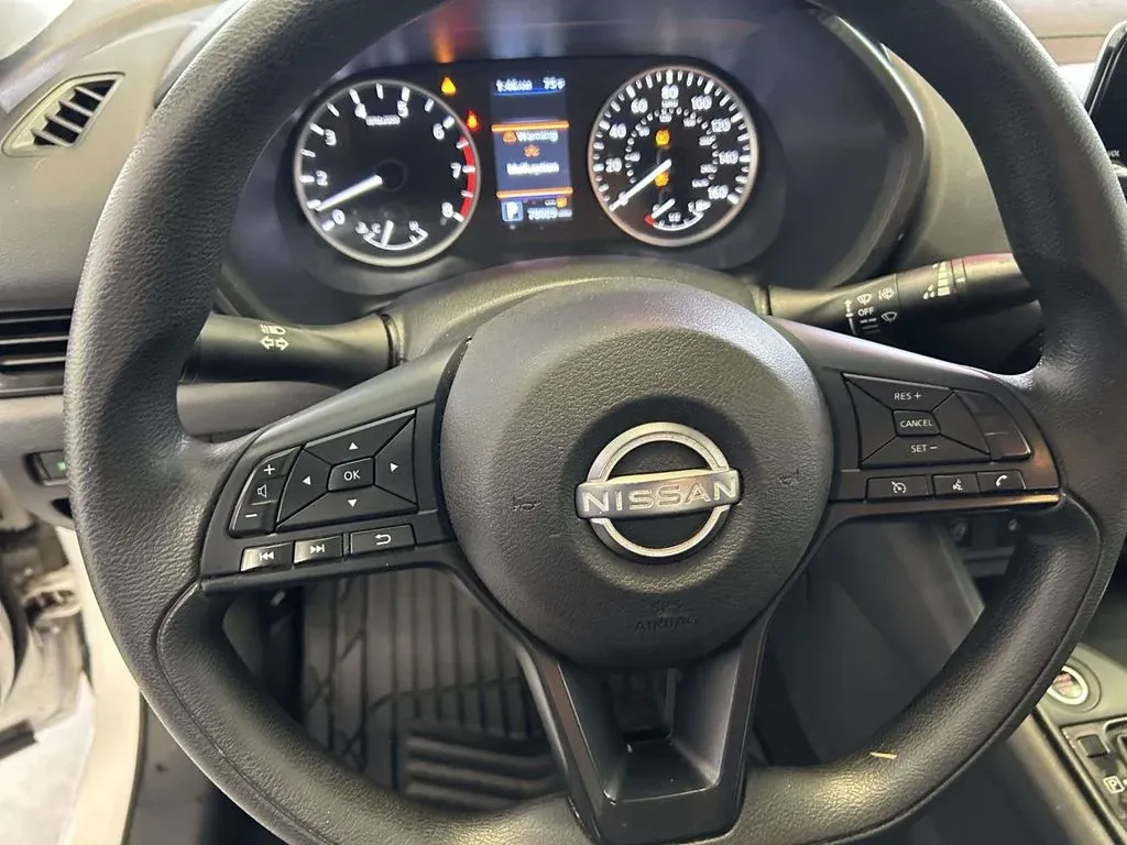 2024 Nissan Sentra S thumbnail 18