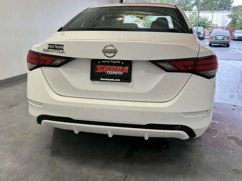 2024 Nissan Sentra S thumbnail 4