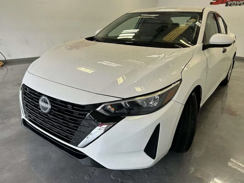 2024 Nissan Sentra S thumbnail 7