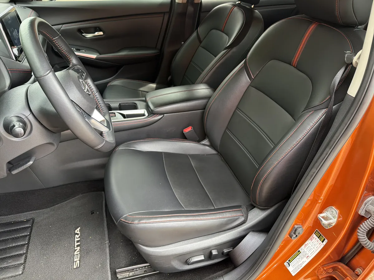 2024 Nissan Sentra SR thumbnail 17