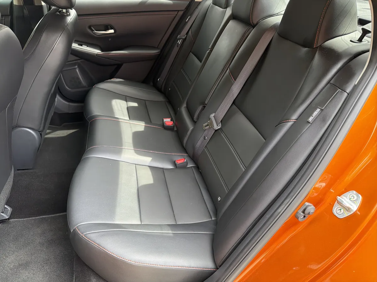 2024 Nissan Sentra SR thumbnail 19
