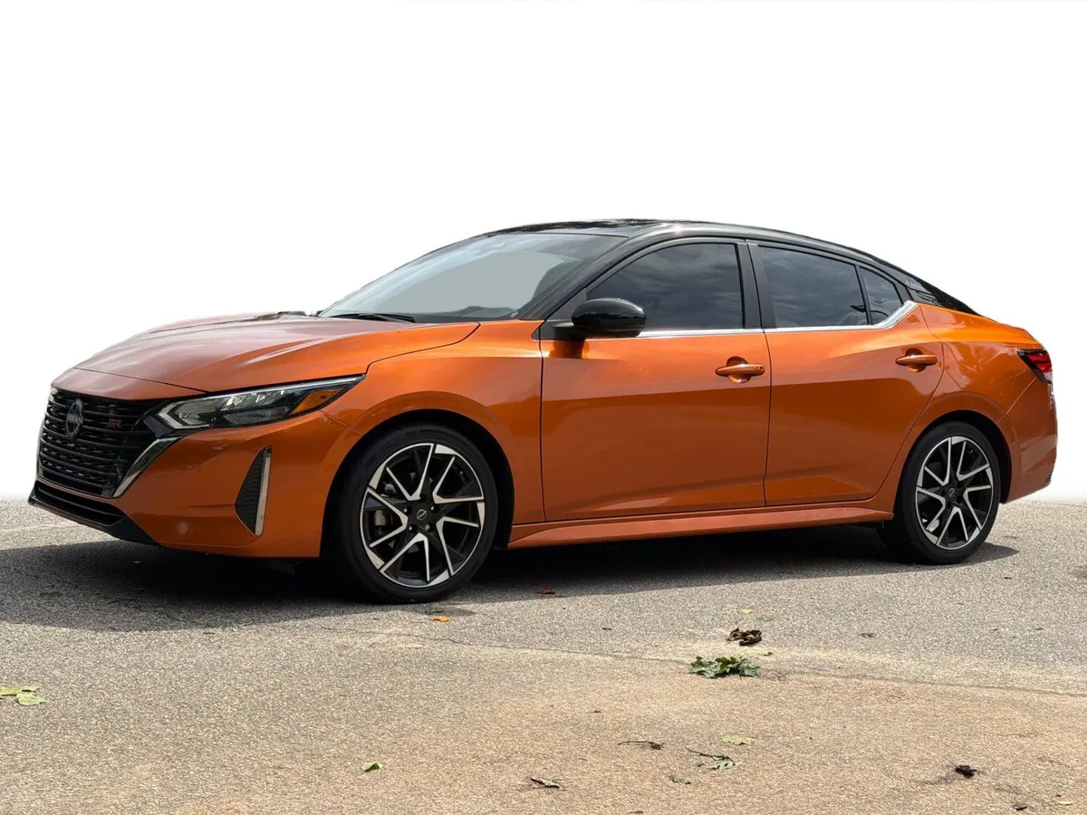 2024 Nissan Sentra SR thumbnail 22