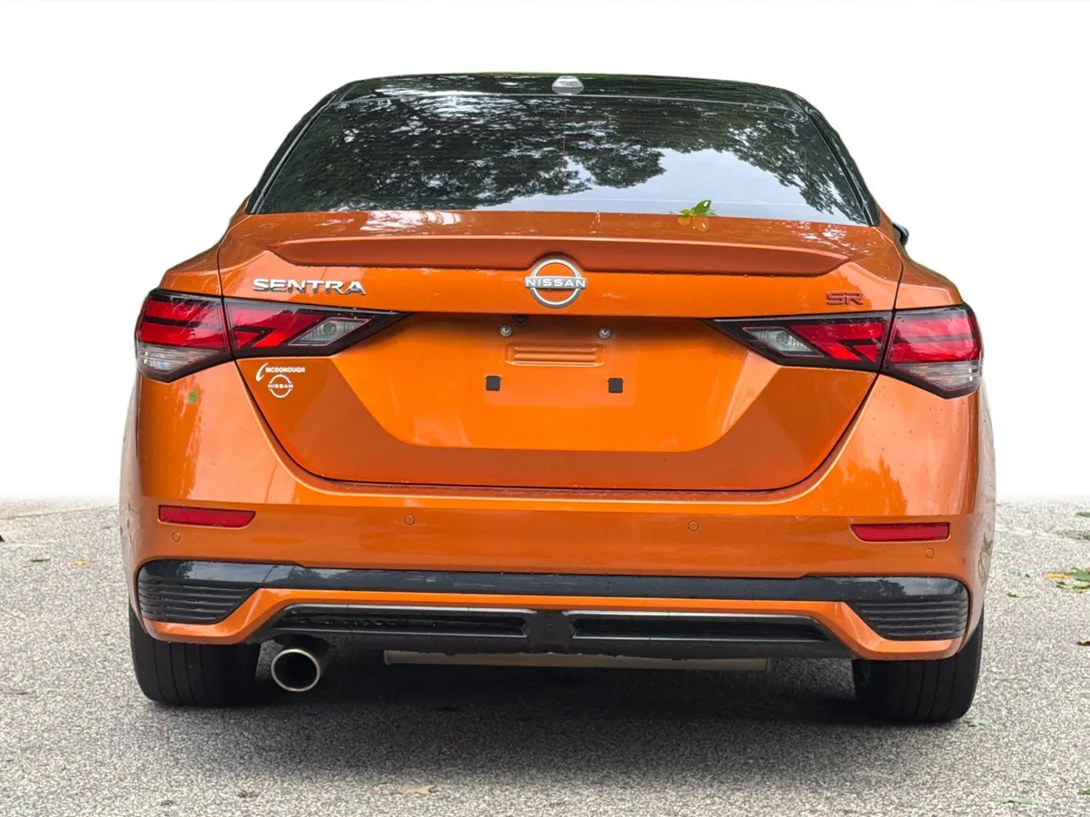 2024 Nissan Sentra SR thumbnail 25