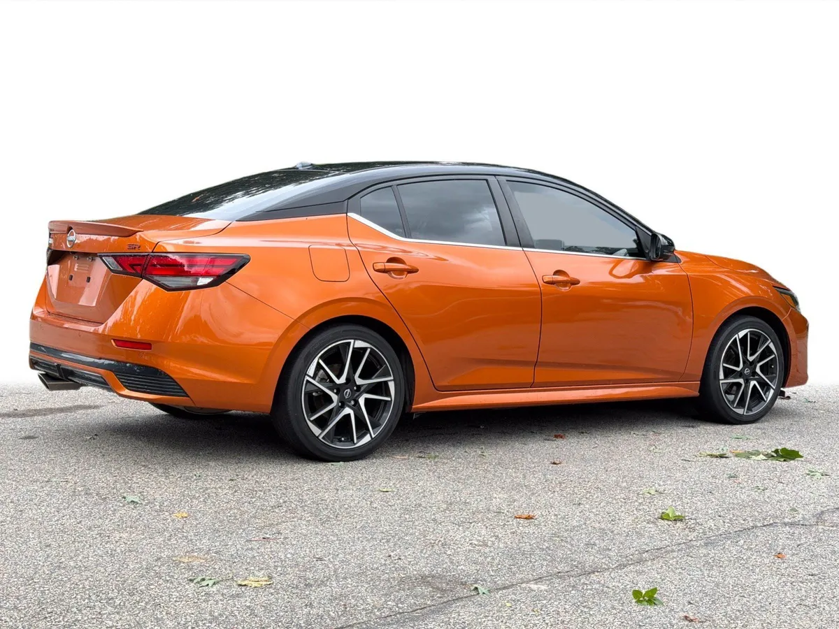 2024 Nissan Sentra SR thumbnail 28