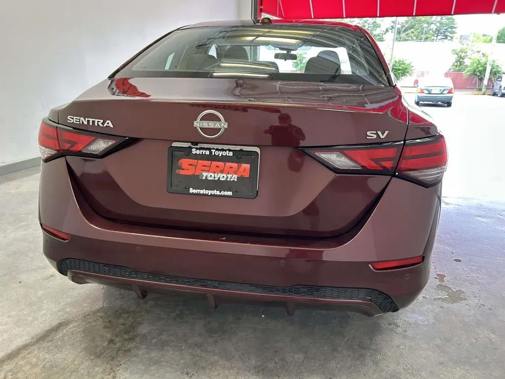 2024 Nissan Sentra SV thumbnail 4