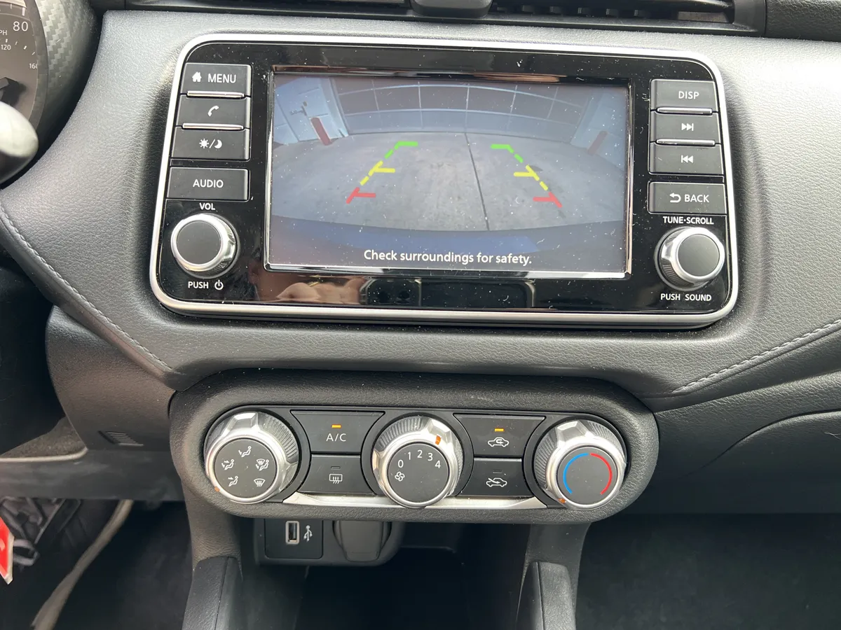 2024 Nissan Versa S thumbnail 24