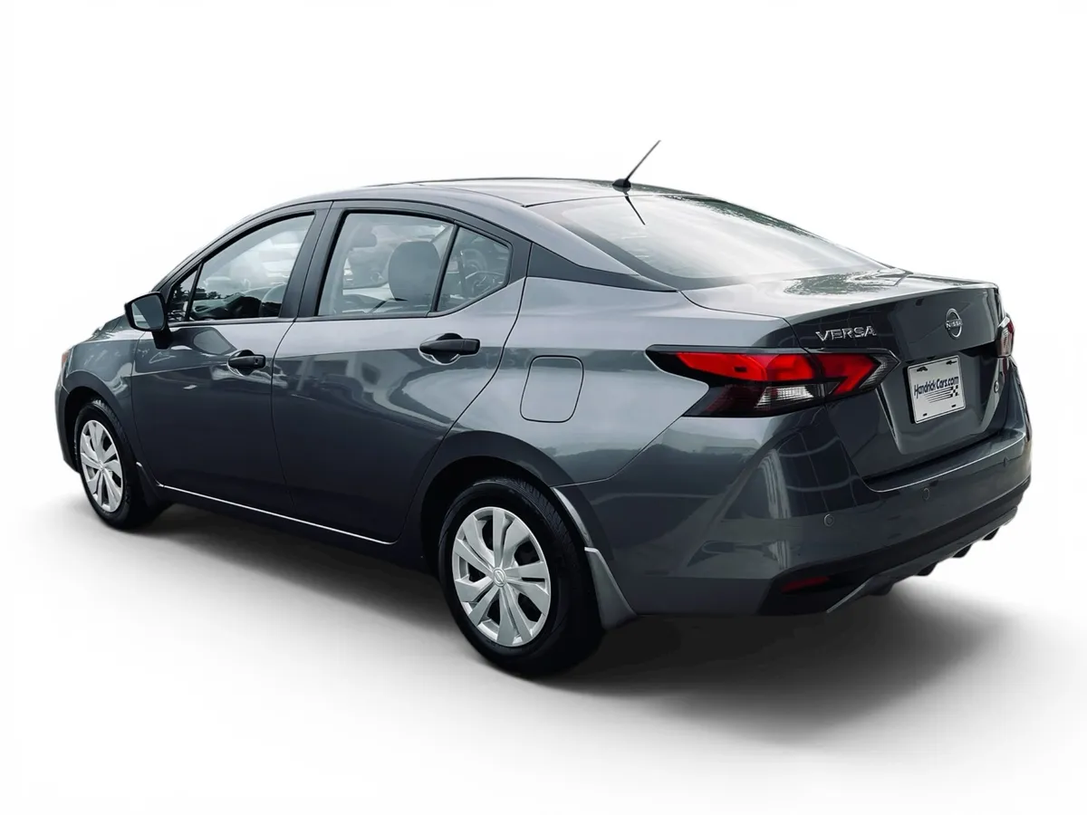 2024 Nissan Versa S thumbnail 7