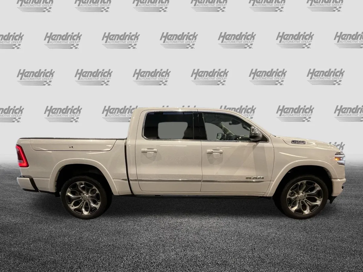 2024 Ram 1500 Limited thumbnail 10