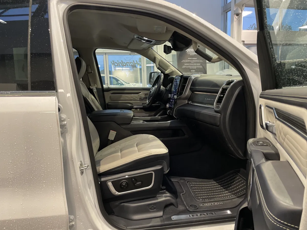 2024 Ram 1500 Limited thumbnail 38