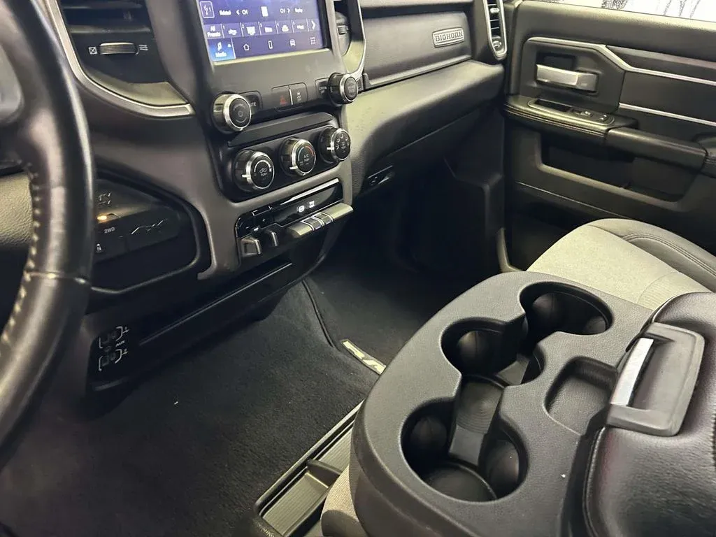 2024 Ram 2500 Big Horn thumbnail 23