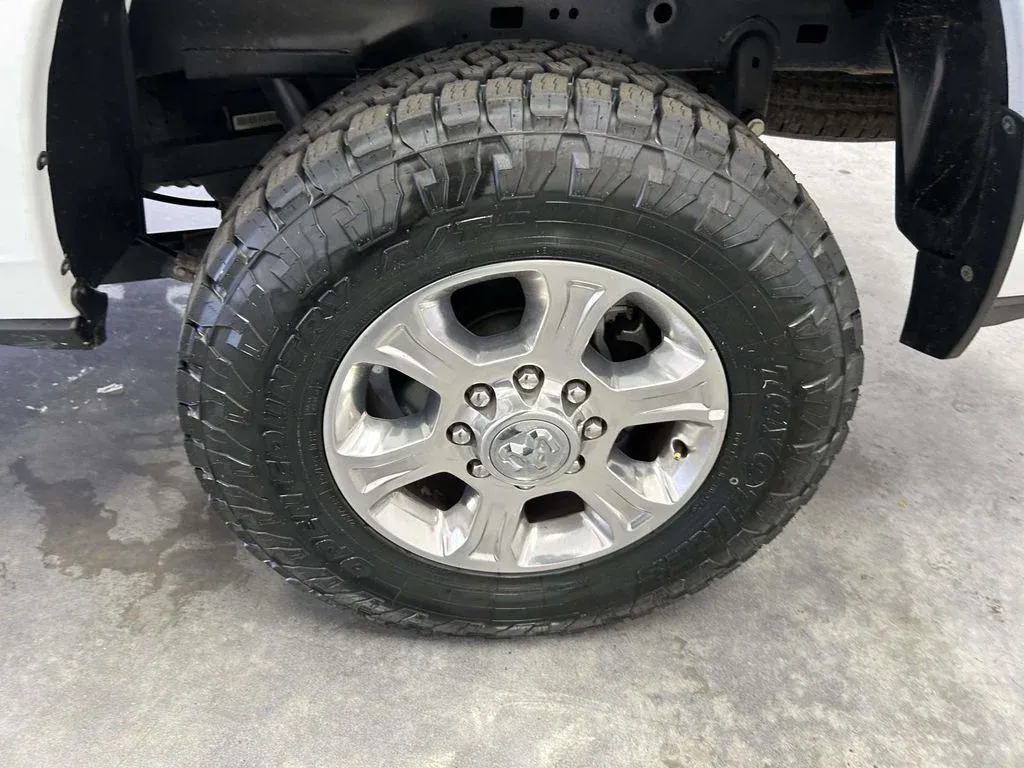 2024 Ram 2500 Big Horn thumbnail 12