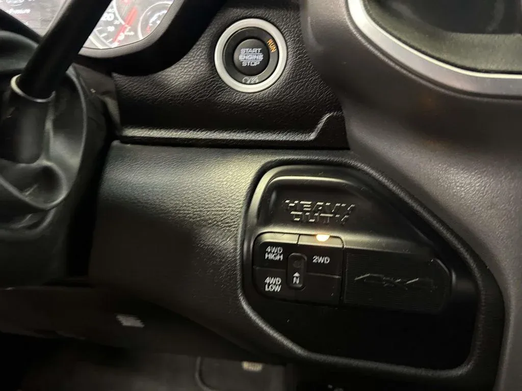 2024 Ram 2500 Big Horn thumbnail 27