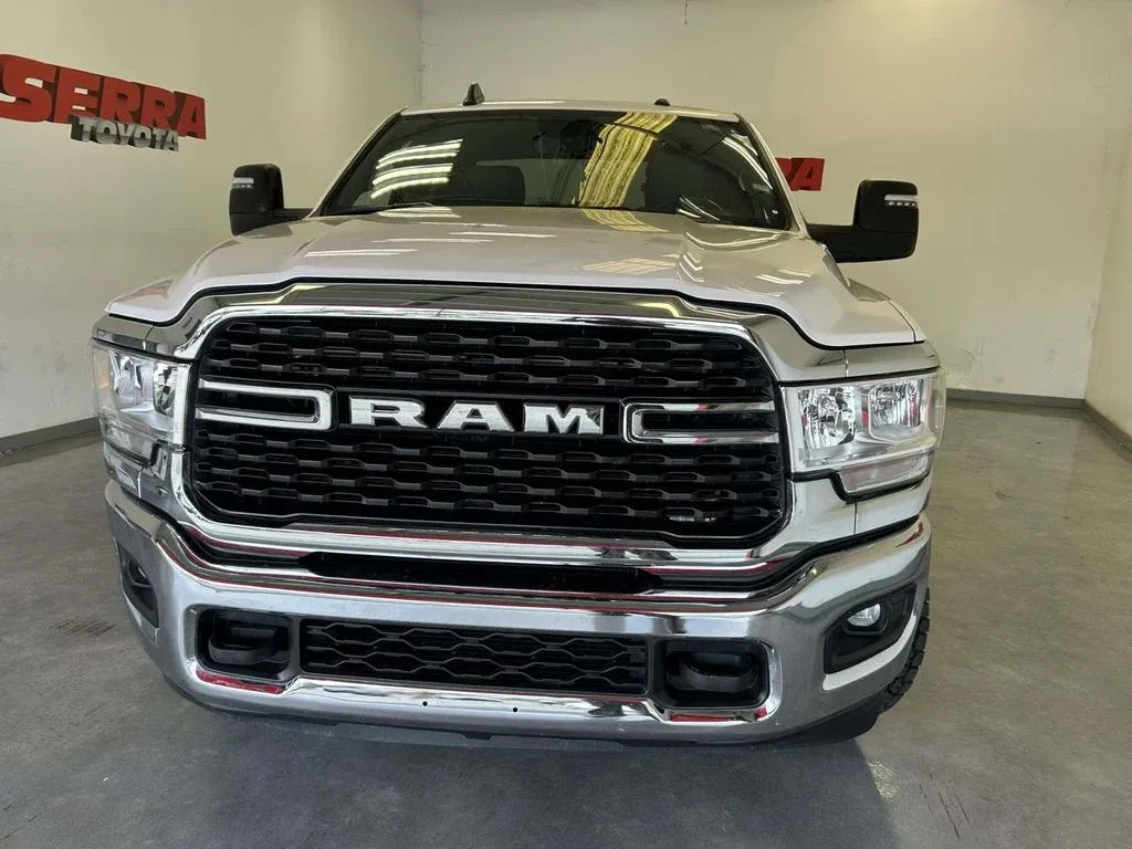 2024 Ram 2500 Big Horn thumbnail 8