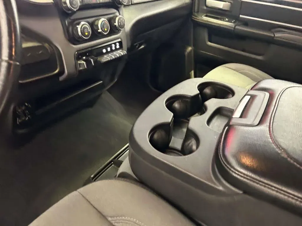 2024 Ram 2500 Big Horn thumbnail 23