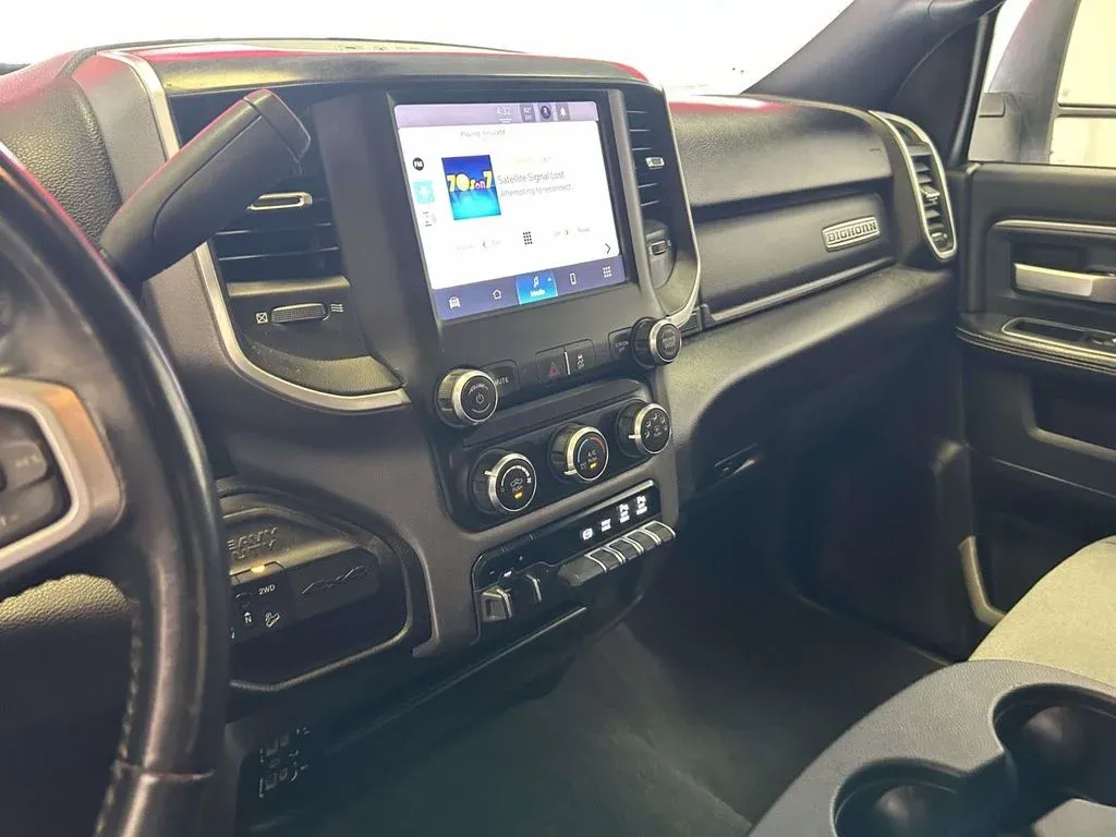 2024 Ram 2500 Big Horn thumbnail 24
