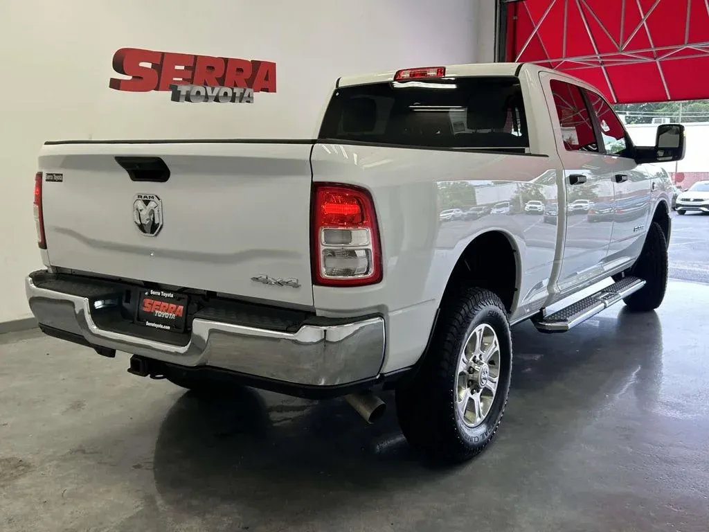 2024 Ram 2500 Big Horn thumbnail 3