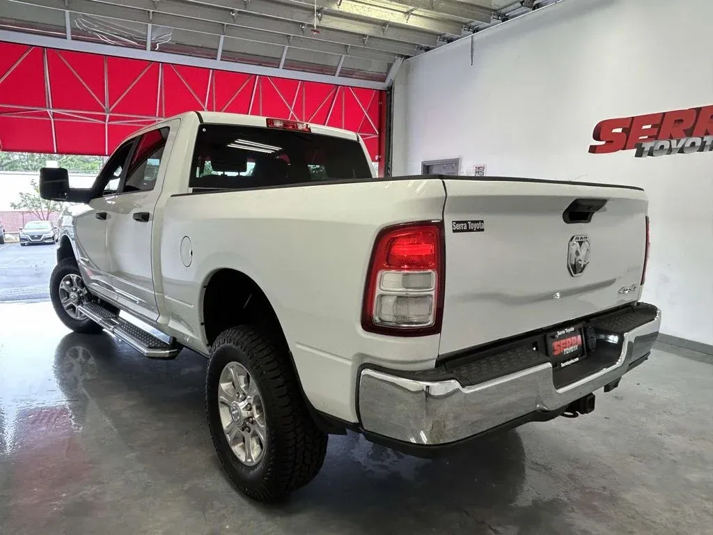 2024 Ram 2500 Big Horn thumbnail 5