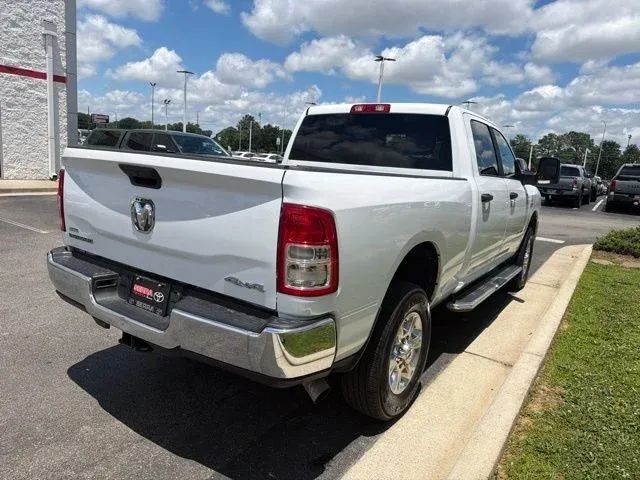 2024 Ram 2500 Big Horn thumbnail 10