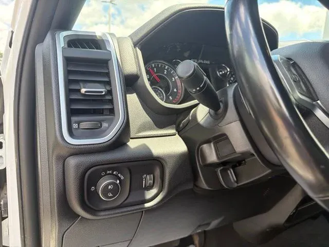 2024 Ram 2500 Big Horn thumbnail 33
