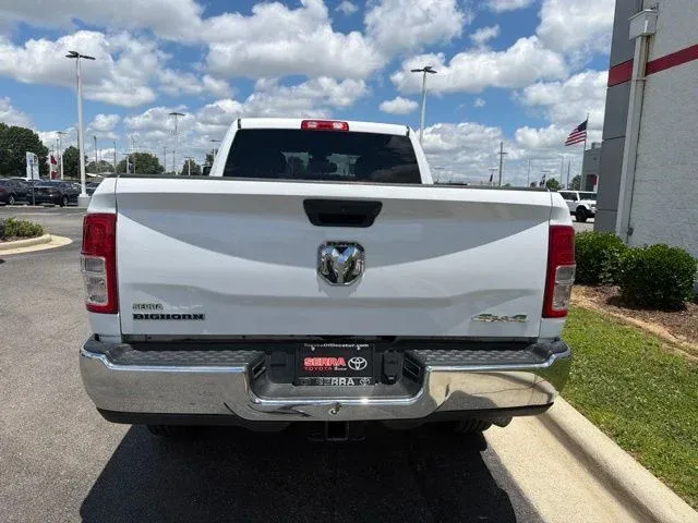 2024 Ram 2500 Big Horn thumbnail 9