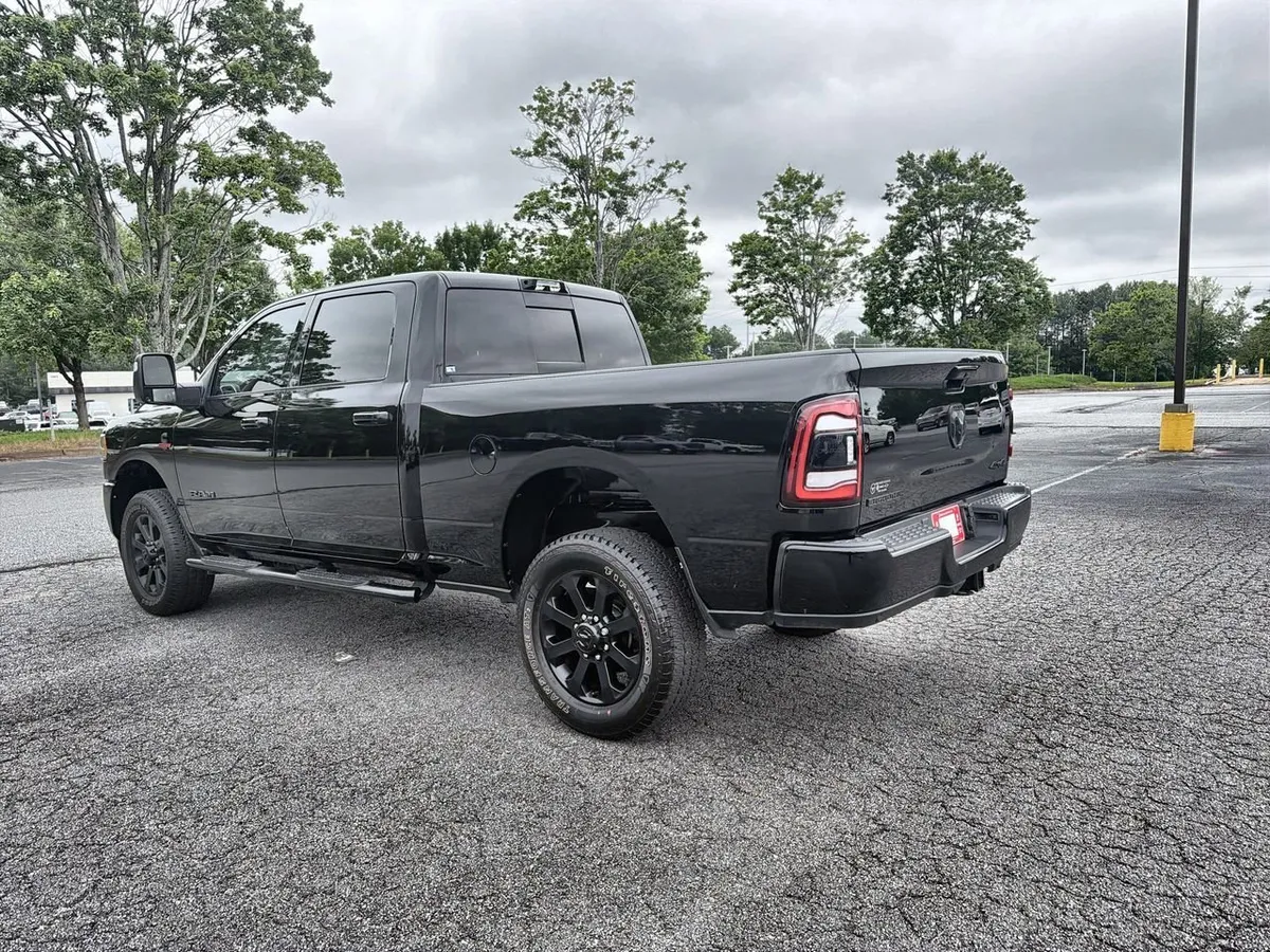 2024 Ram 2500 Big Horn Crew Cab 4x4 6'4" Box thumbnail 6