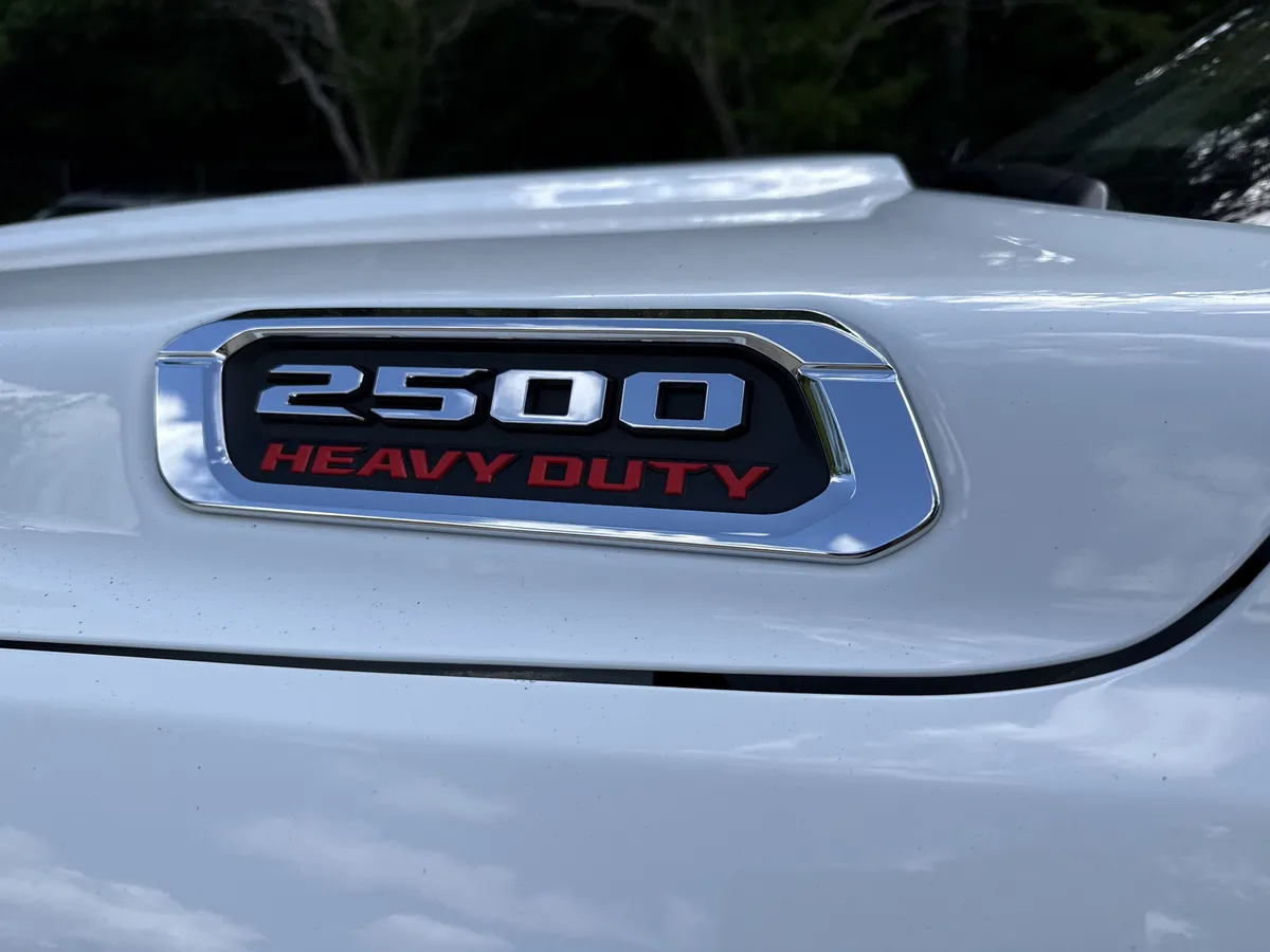 2024 Ram 2500 Laramie thumbnail 13